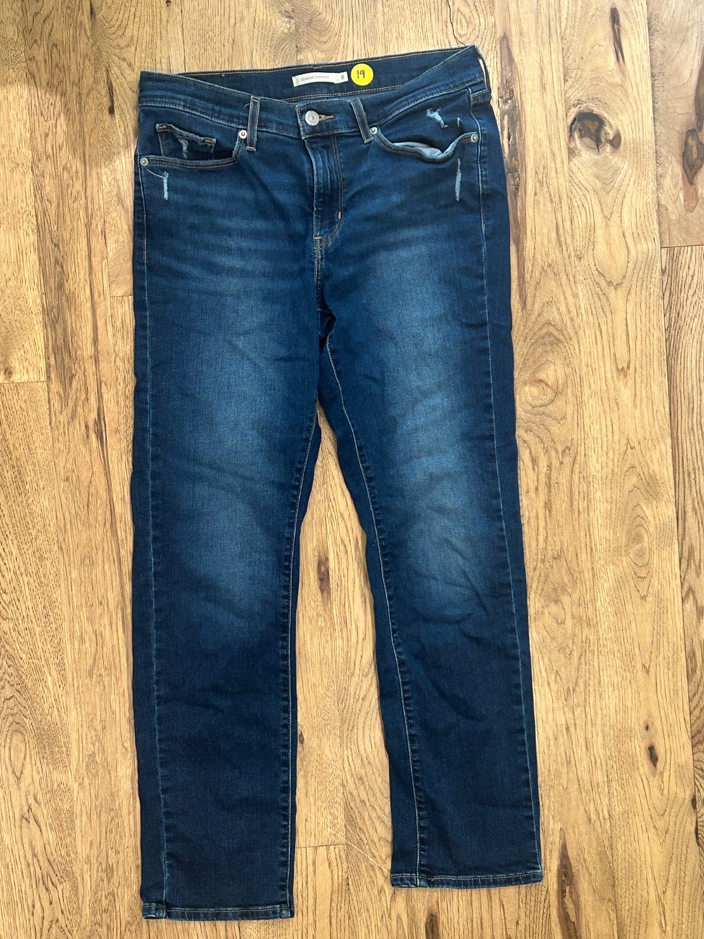 Levi's Women's Dark Blue Straight Leg Jeans